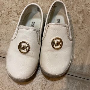 Michael Kors slippers